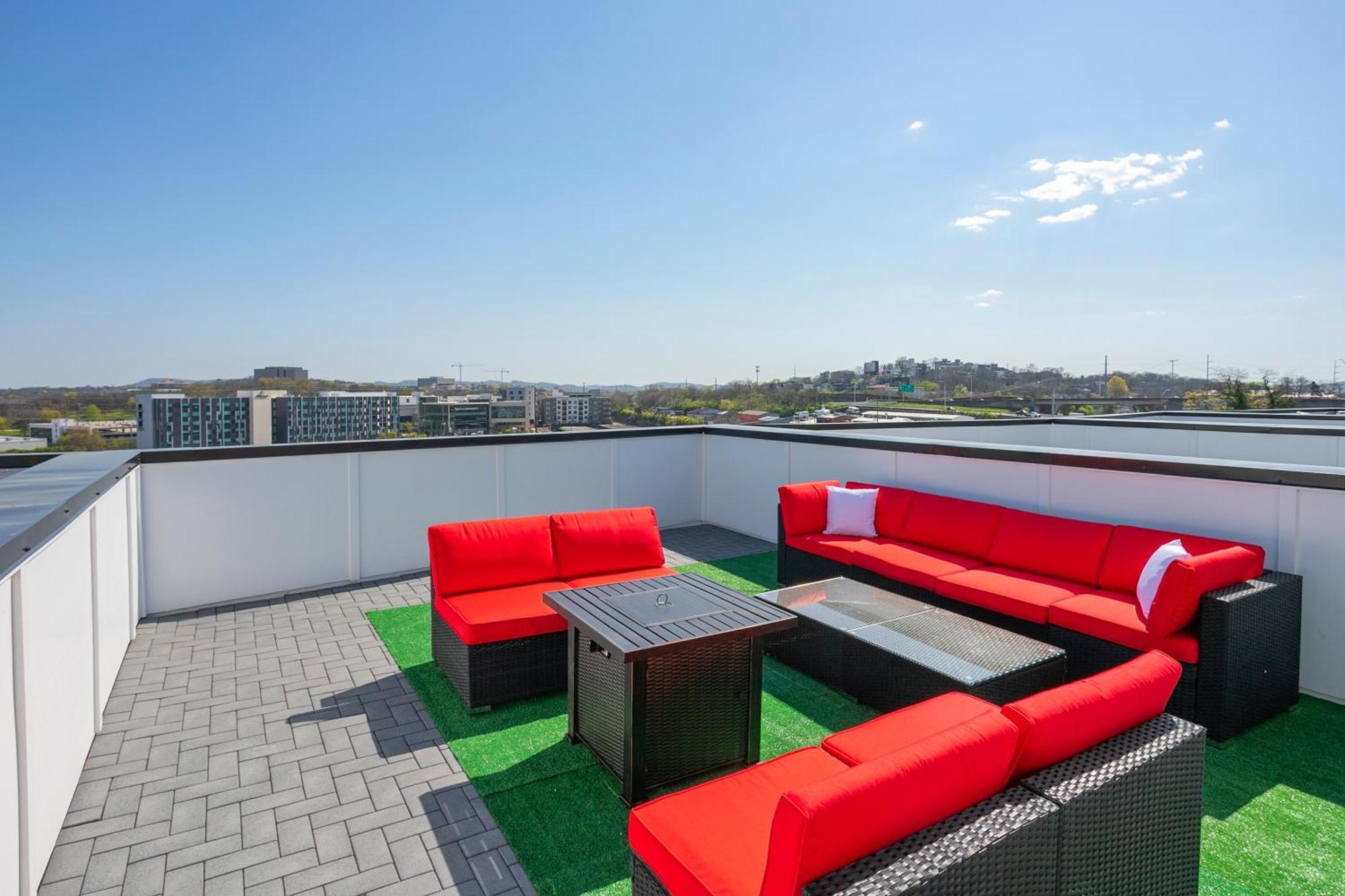Holiday home Luxury Townhome Skyline Views Mins To Dt *
