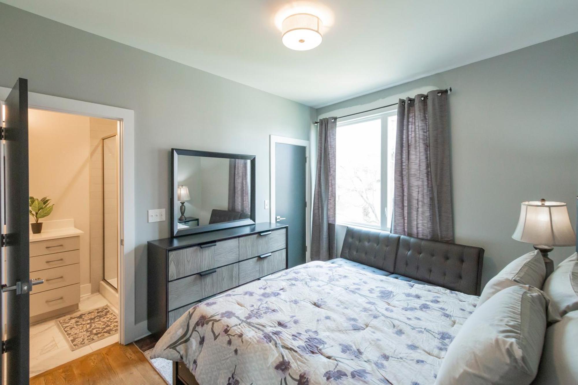 Holiday home Luxury Townhome Skyline Views Mins To Dt